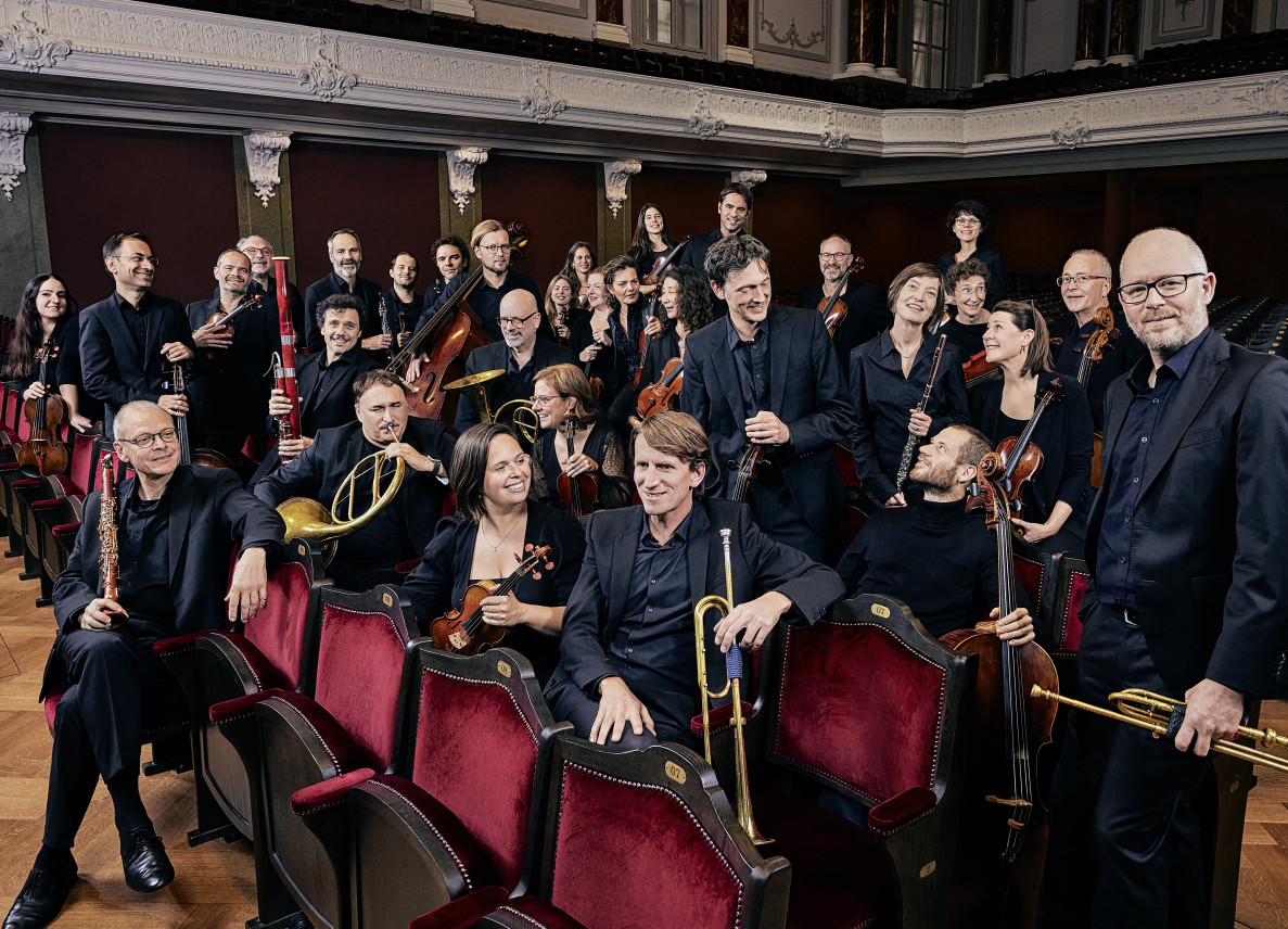 group photo of the prchestra